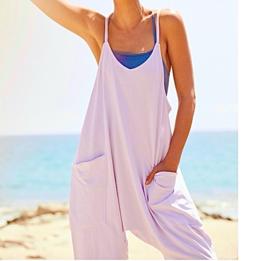 NWT Free People Movement Hot Shote Onesie in Rose Quartz - Picture 3 of 10